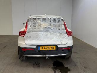 Volvo XC40 1.5 T5 Twin Engine Momentum Pro picture 4