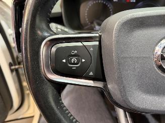 Volvo XC40 1.5 T5 Twin Engine Momentum Pro picture 18