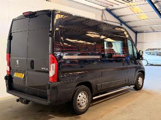 Peugeot Boxer 435 2.0 BlueHDI L2H2 Pro DC picture 3