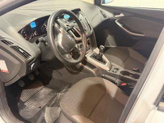 Ford Focus 1.0 EcoBoost Trend picture 9
