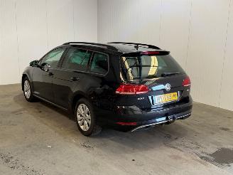 krockskadad bil auto Volkswagen Golf 1.0 TSI Comfortline 2017/4