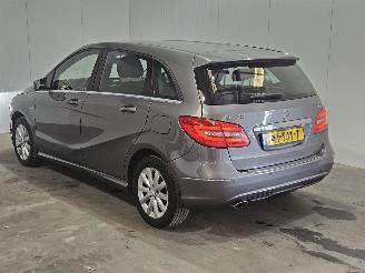 damaged passenger cars Mercedes B-klasse 1.8 B-180 CDI BlueEFFICIENCY 16V Hatchback  Diesel 1.796cc 80kW (109pk) FWD 2012/2