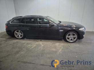 BMW 5-serie 5 serie Touring (F11), Combi, 2009 / 2017 520i 16V picture 2