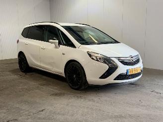 krockskadad bil auto Opel Zafira 2.0 CDTI Cosmo 7p. 2014/10