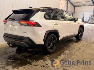 Toyota Rav-4 RAV4 (A5), Terreinwagen, 2018 2.5 Hybrid 16V AWD picture 3