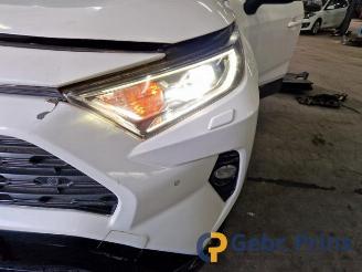Toyota Rav-4 RAV4 (A5), Terreinwagen, 2018 2.5 Hybrid 16V AWD picture 24