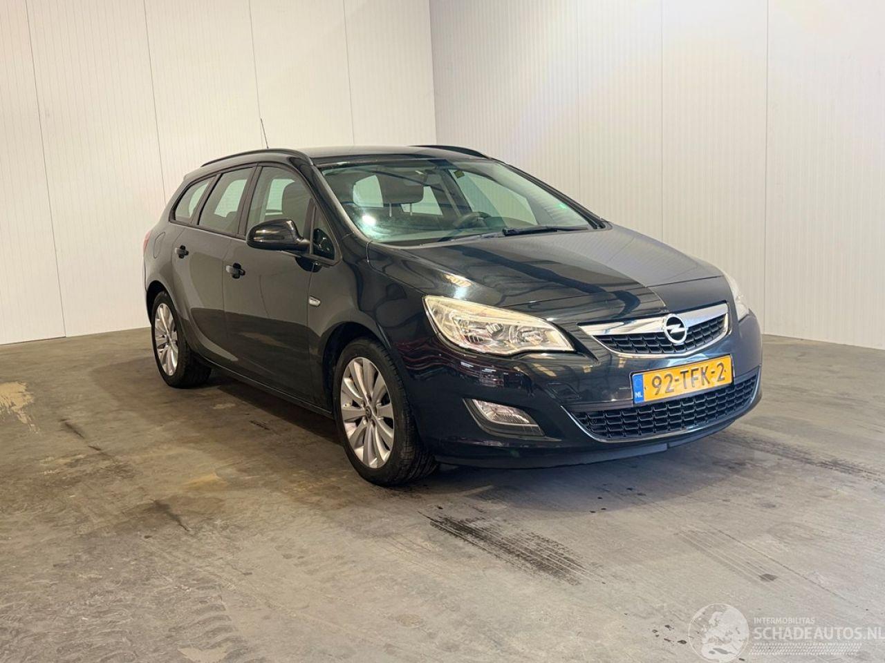 Opel Astra SPORTS TOURER 1.3 CDTi S/S Edition