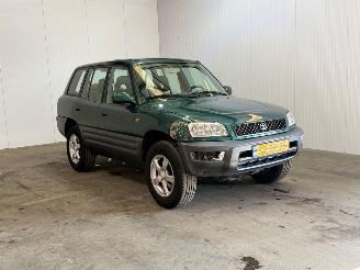 Coche accidentado Toyota Rav-4 2.0i Wagon 1999/3