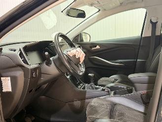 Opel Grandland 1.2 Turbo Ultimate picture 9
