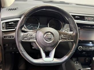 Nissan Qashqai 1.2 Tekna picture 10
