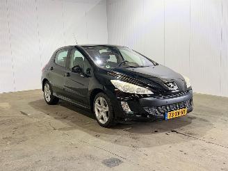 Damaged car Peugeot 308 1.6 THP XT 2007/10