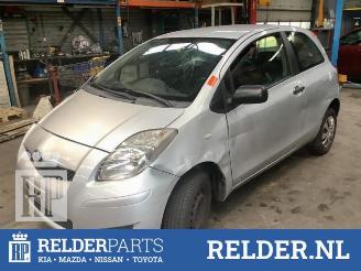 demontáž osobní automobily Toyota Yaris Yaris II (P9), Hatchback, 2005 / 2014 1.0 12V VVT-i 2009/5