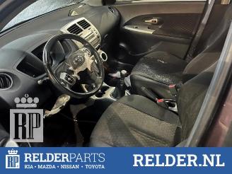 Toyota Urban Cruiser Urban Cruiser, SUV, 2009 / 2016 1.33 Dual VVT-I 16V 2WD picture 10