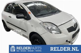 demontáž osobní automobily Toyota Yaris Yaris II (P9), Hatchback, 2005 / 2014 1.0 12V VVT-i 2006/6