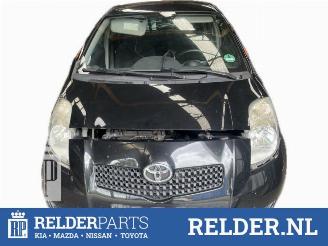 demontáž osobní automobily Toyota Yaris Yaris II (P9), Hatchback, 2005 / 2014 1.3 16V VVT-i 2008/9