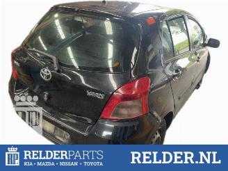 Toyota Yaris Yaris II (P9), Hatchback, 2005 / 2014 1.3 16V VVT-i picture 6