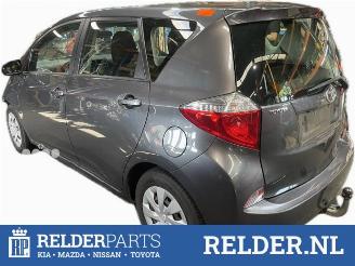 Toyota Verso S Verso S, MPV, 2010 / 2016 1.33 16V Dual VVT-I picture 4