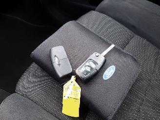 Ford Mondeo 2.0 16V picture 26