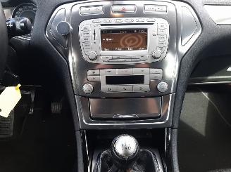 Ford Mondeo 2.0 16V picture 14