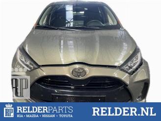 demontáž osobní automobily Toyota Yaris Yaris IV (P21/PA1/PH1), Hatchback, 2020 1.5 12V Hybrid 115 2024/5