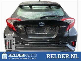 Toyota C-HR C-HR (X1,X5), SUV, 2016 1.8 16V Hybrid picture 4