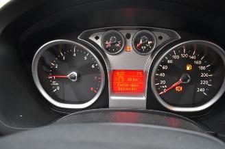 Ford Focus 1.8 16V picture 11