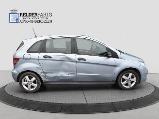 Mercedes B-klasse B-150 picture 7