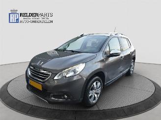 skadebil auto Peugeot 2008 1.2 vvti Pure Tech 2016/5