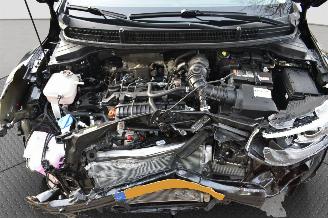 Kia Stonic 1.0 T-GDI HYBRIDE    7.910 KM picture 17