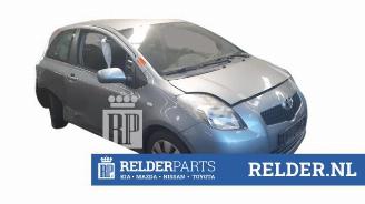 Toyota Yaris Yaris II (P9), Hatchback, 2005 / 2014 1.3 16V VVT-i picture 8