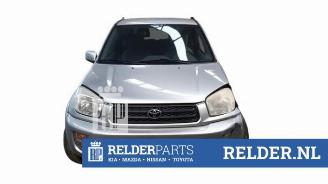 rozbiórka samochody osobowe Toyota Rav-4 RAV4 (A2), Terreinwagen, 2000 / 2005 2.0 16V VVT-i 4x4 2000/10