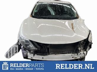  Nissan Qashqai Qashqai (J11), SUV, 2013 1.2 DIG-T 16V 2015/6