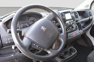 Peugeot Boxer 2.0  HDI picture 12