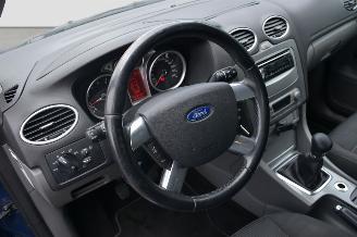Ford Focus 1.6  16V picture 10