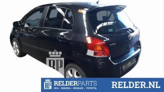Toyota Yaris Yaris II (P9), Hatchback, 2005 / 2014 1.33 16V Dual VVT-I picture 4
