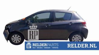 Toyota Yaris Yaris III (P13), Hatchback, 2010 / 2020 1.0 12V VVT-i picture 3