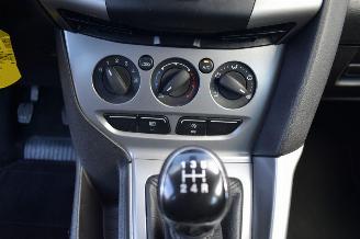 Ford Focus 1.0 TI VCT ECO BOOST picture 14