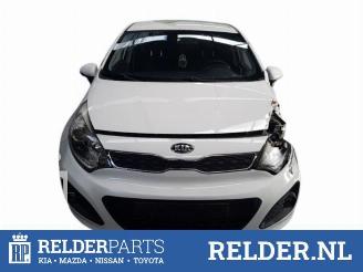 Salvage car Kia Rio Rio III (UB), Hatchback, 2011 / 2017 1.2 CVVT 16V 2012/10