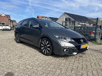 Auto incidentate Honda Civic TOURER 1.6D Elegance Business 1stOWNER 2015/8