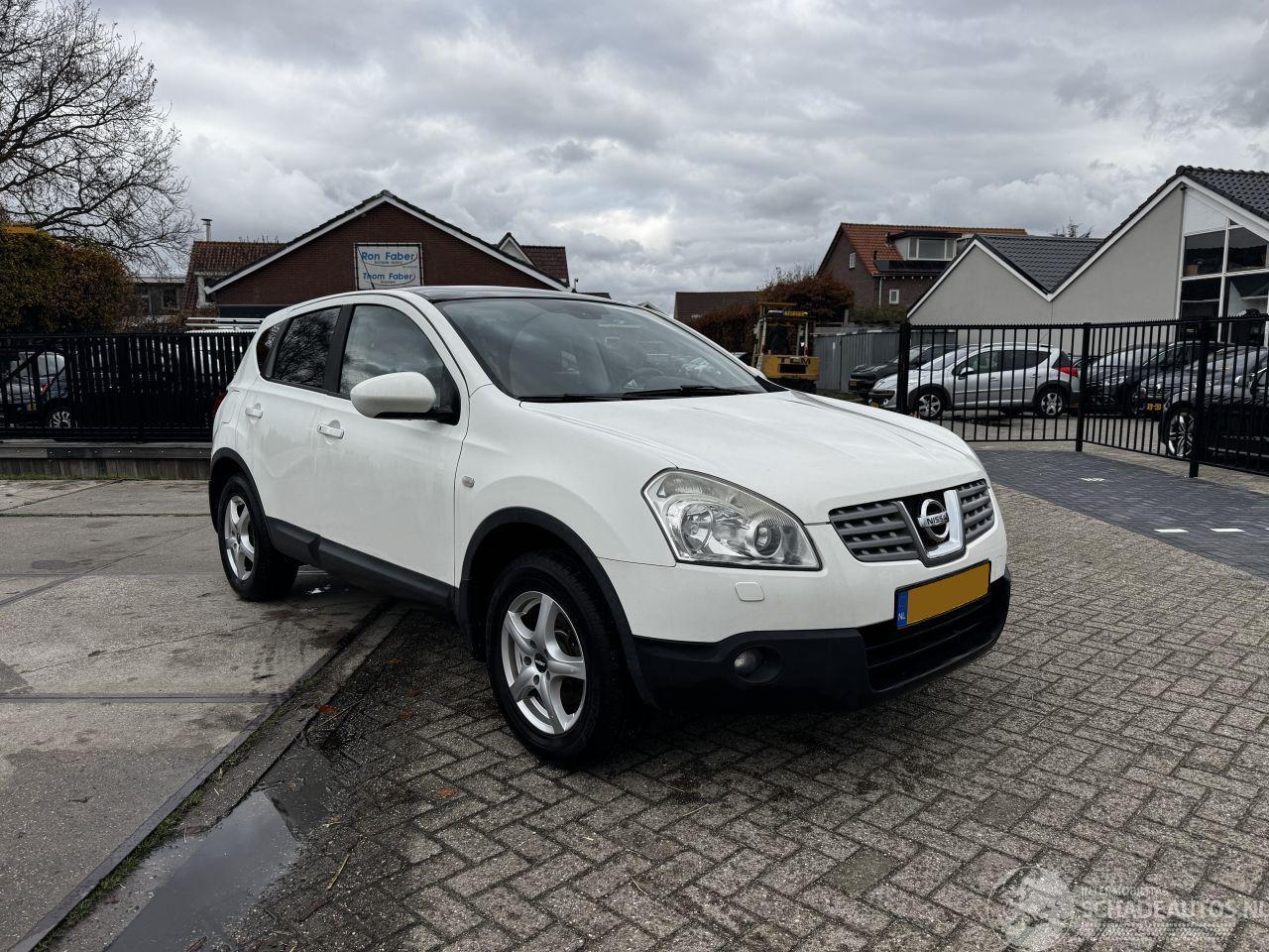 Nissan Qashqai 1.6 Visia Pano 134.892 KM !!