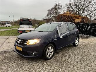 Voiture accidenté Dacia Sandero 0.9 TCe S&S Lauréate  57.906 KM!! 2016/4