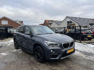 BMW X1 XDRIVE20I AUT LEDER picture 2