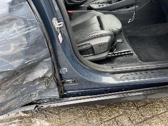 BMW X1 XDRIVE20I AUT LEDER picture 30