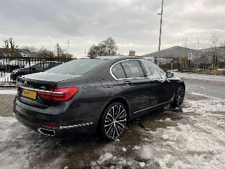 BMW 7-serie 740i High Executive Pano Waterschade picture 7