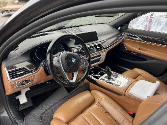 BMW 7-serie 740i High Executive Pano Waterschade picture 22
