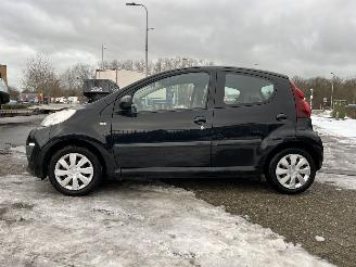 Peugeot 107 1.0 ACTIVE nieuwe apk picture 4