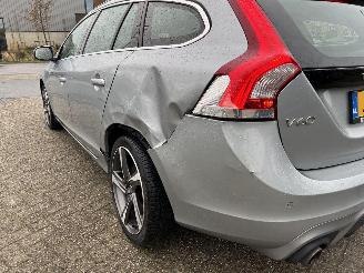 Volvo V-60 1.5 T3 R-Design picture 11