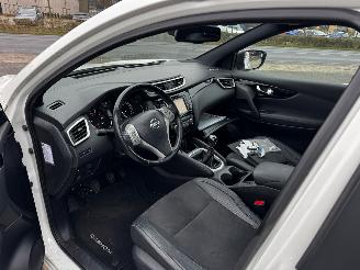 Nissan Qashqai 1.2 N-Vision | 76.377 KM | PANORAMA DAK | picture 17