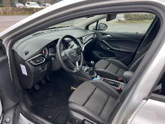 Opel Astra 1.4 INNOVATION SPORTS TOURER+ picture 20