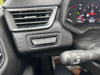 Renault Clio 1.0 TCe Intens picture 17